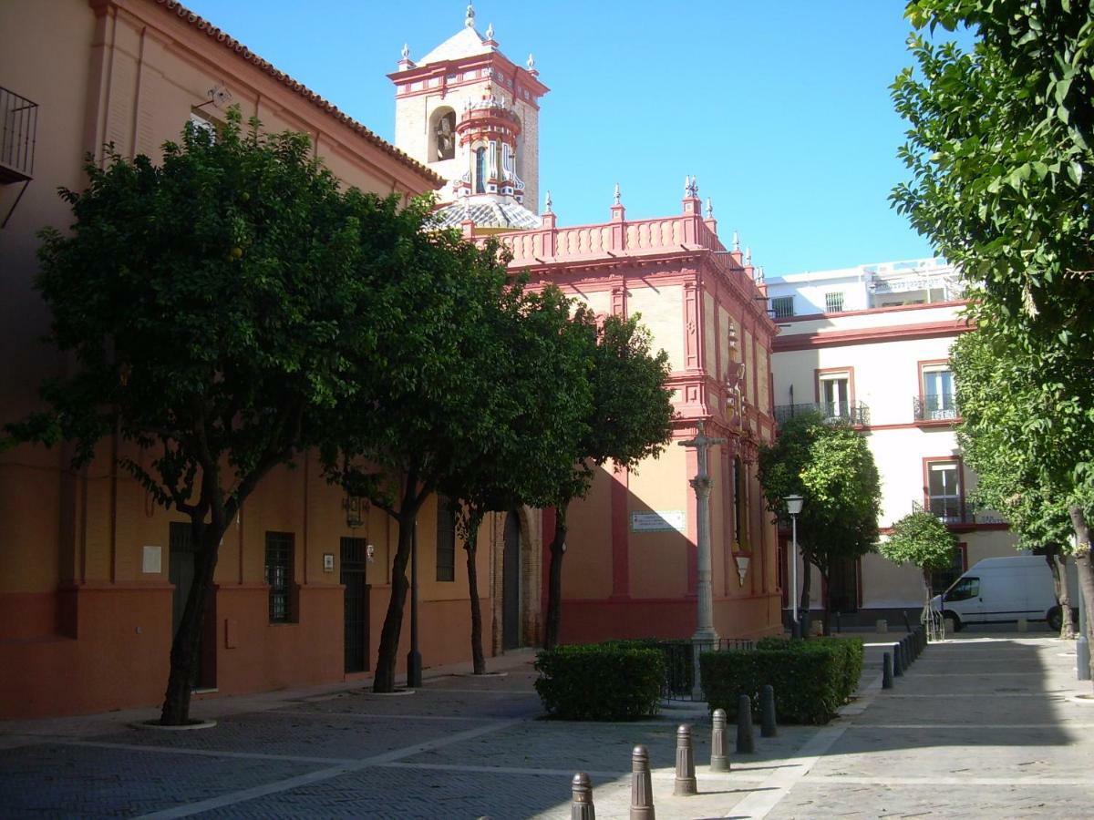 Medina Apartment And Parking Historical Center Sevilla Exterior foto